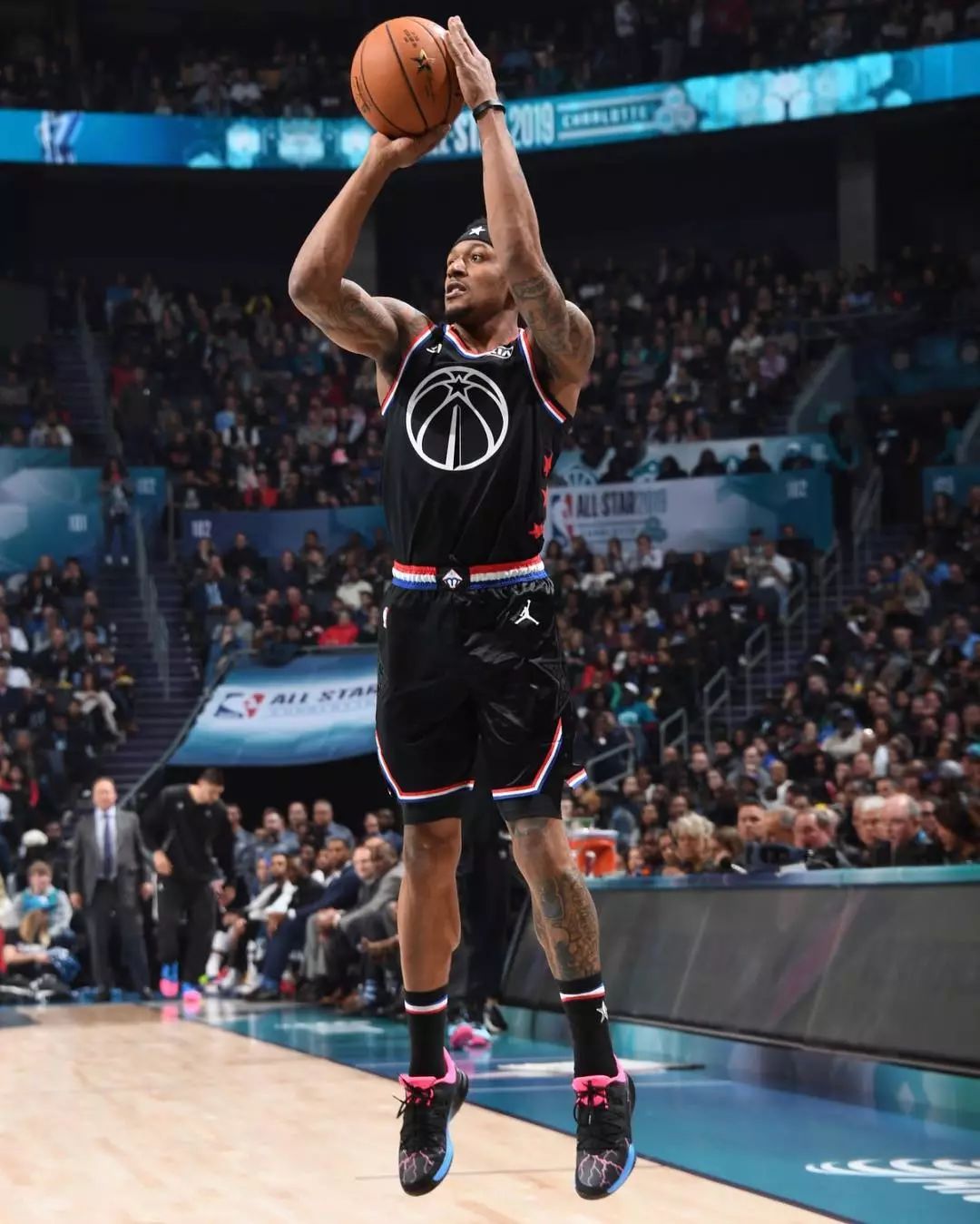 从管理层角 从管理层角